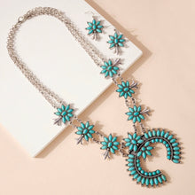 Load image into Gallery viewer, Western Squash Blossom Necklace