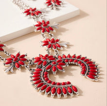 Load image into Gallery viewer, Western Squash Blossom Necklace