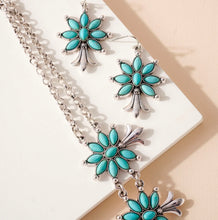 Load image into Gallery viewer, Western Squash Blossom Necklace